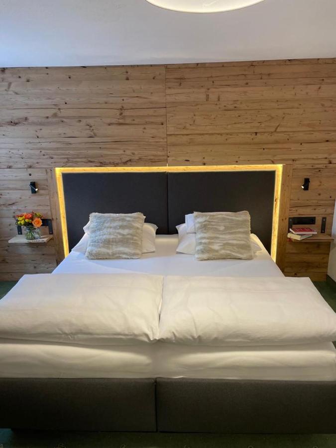 Fruehstueckspension Tuertscher Galtür Esterno foto
