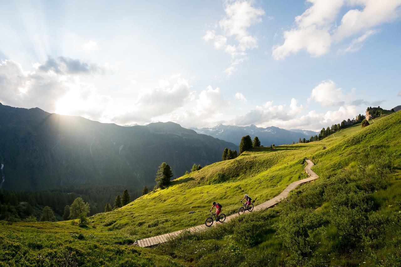 Fruehstueckspension Tuertscher Galtür Esterno foto