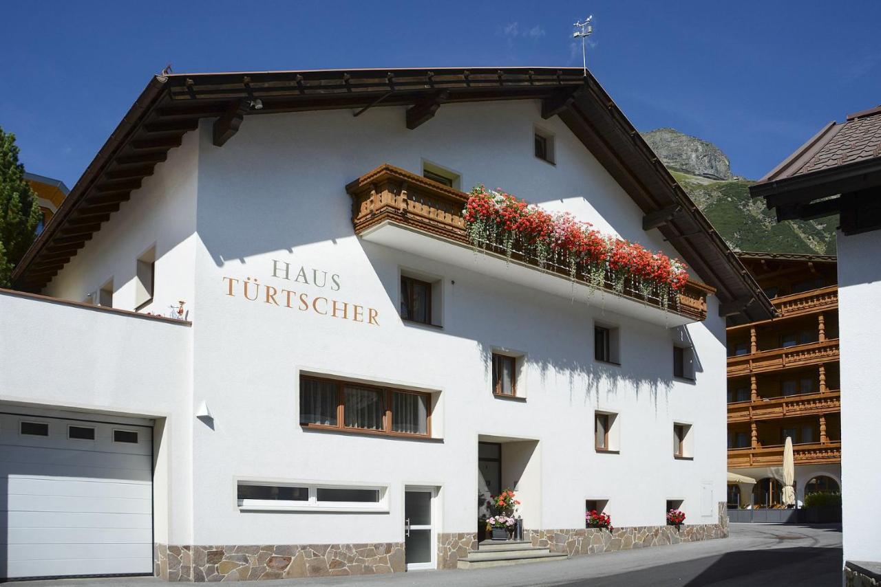 Fruehstueckspension Tuertscher Galtür Esterno foto